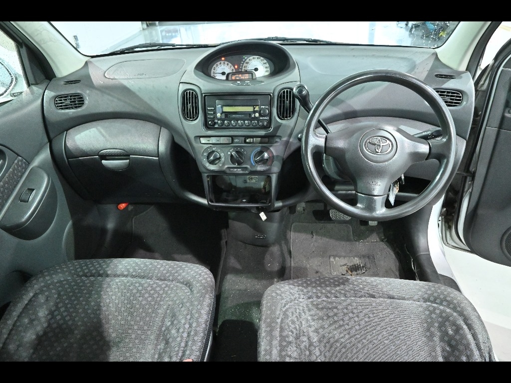 TOYOTA FUNCARGO