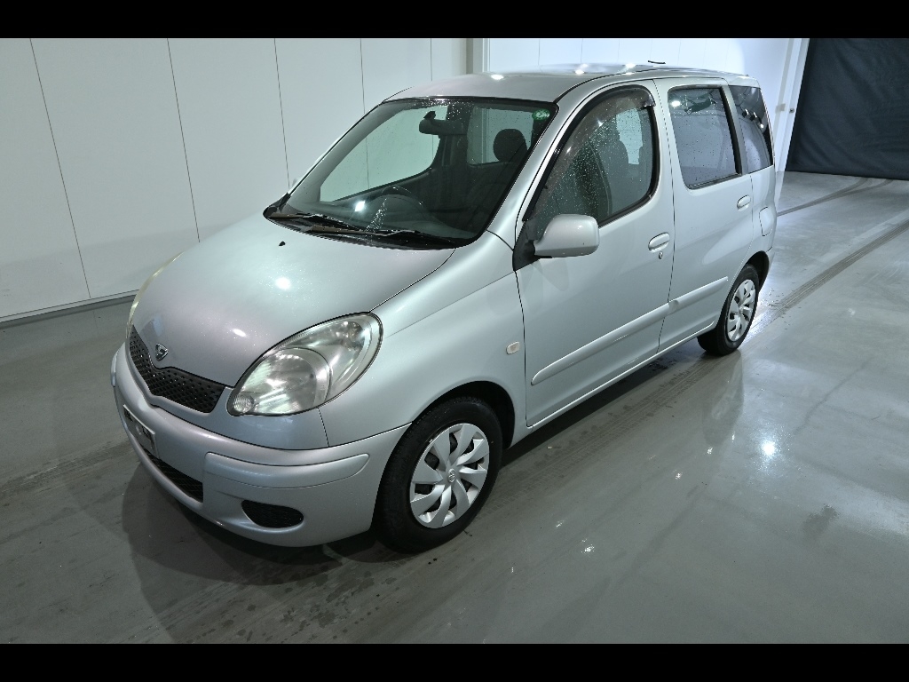 TOYOTA FUNCARGO