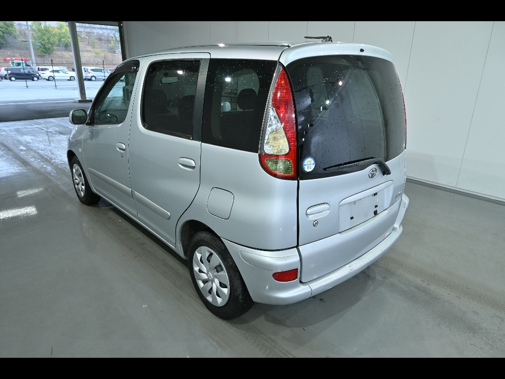 TOYOTA FUNCARGO