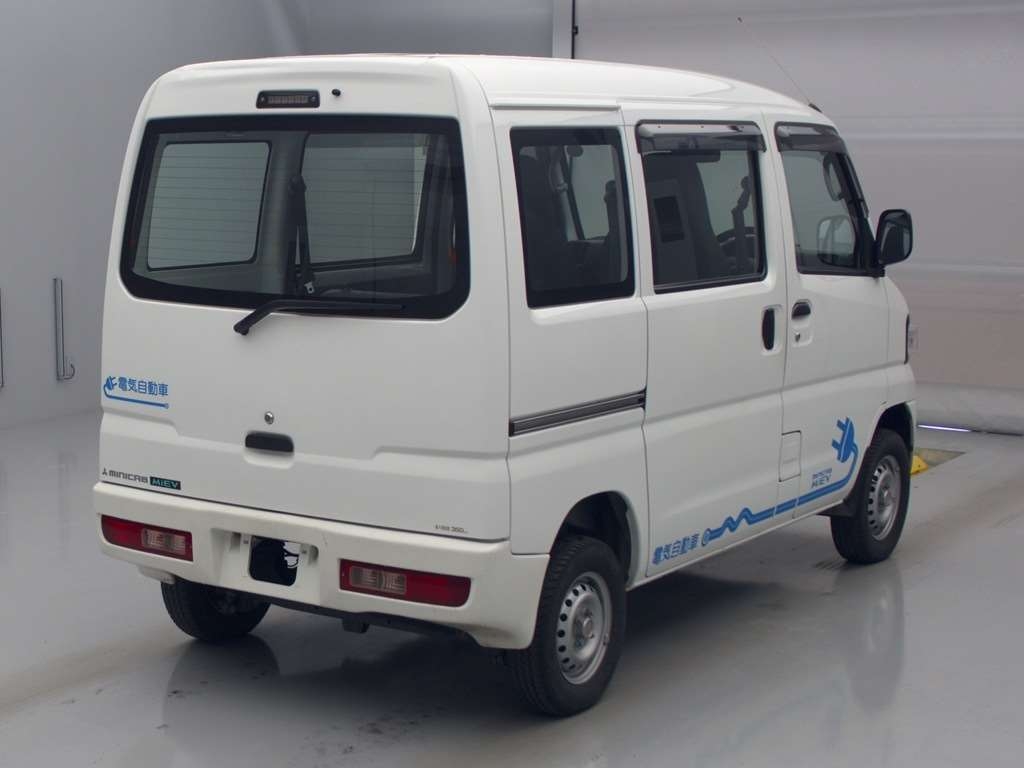 MITSUBISHI MINICAB MIEV