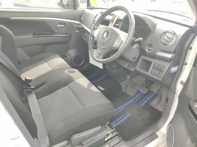 MAZDA AZ-WAGON