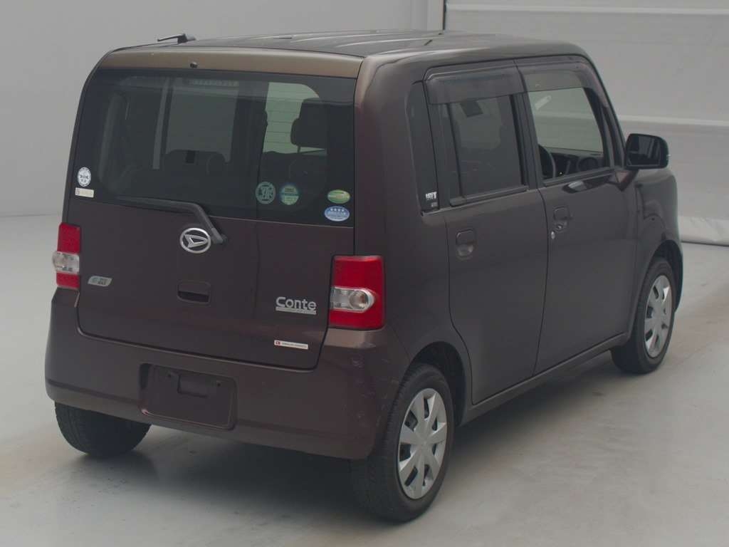 DAIHATSU MOVE CONTE