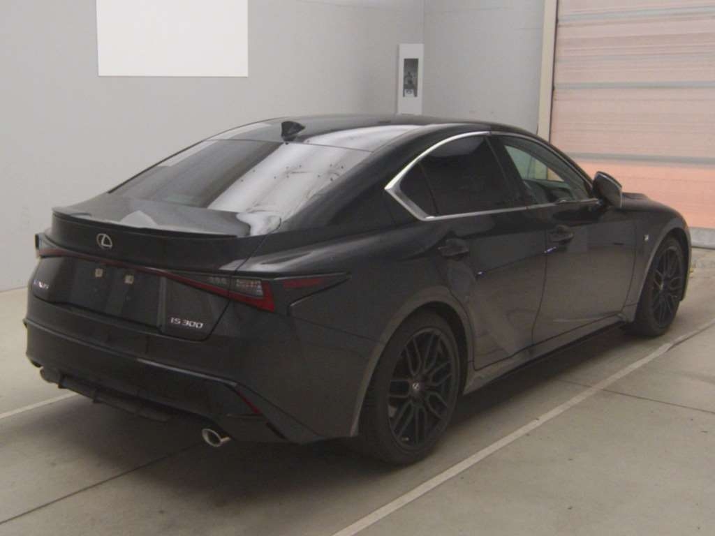 LEXUS IS300
