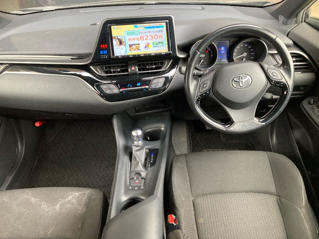 TOYOTA C-HR
