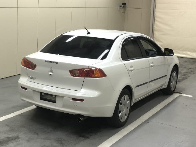 MITSUBISHI GALANT FORTIS