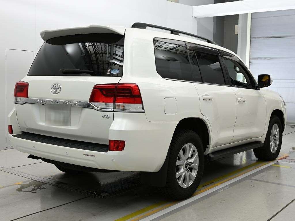 TOYOTA LAND CRUISER
