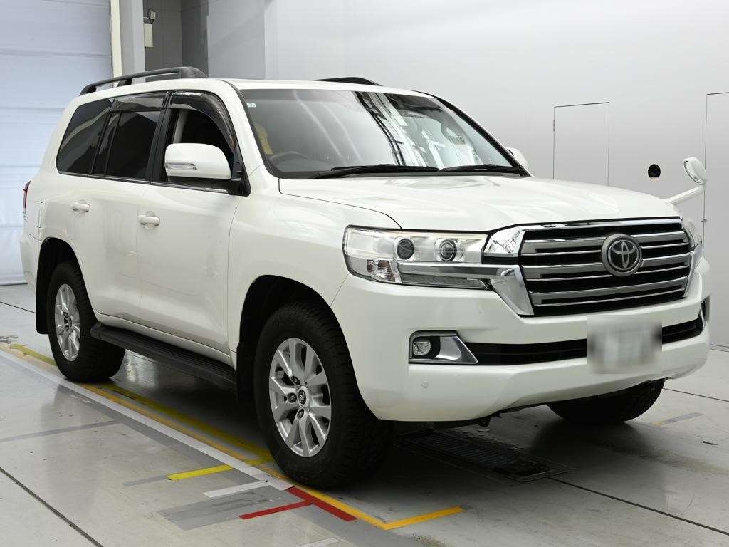 TOYOTA LAND CRUISER
