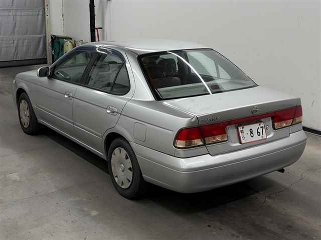 NISSAN SUNNY