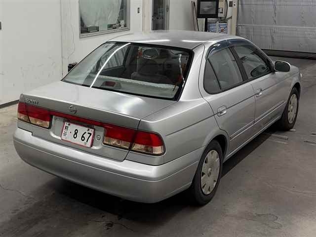 NISSAN SUNNY