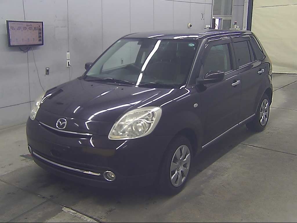 MAZDA VERISA