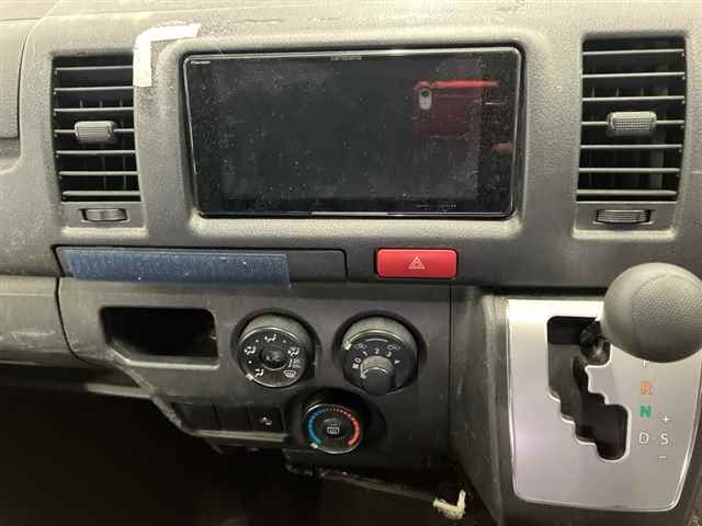 TOYOTA REGIUS ACE