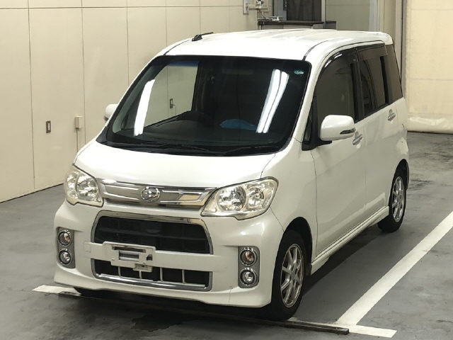 DAIHATSU TANTO EXE