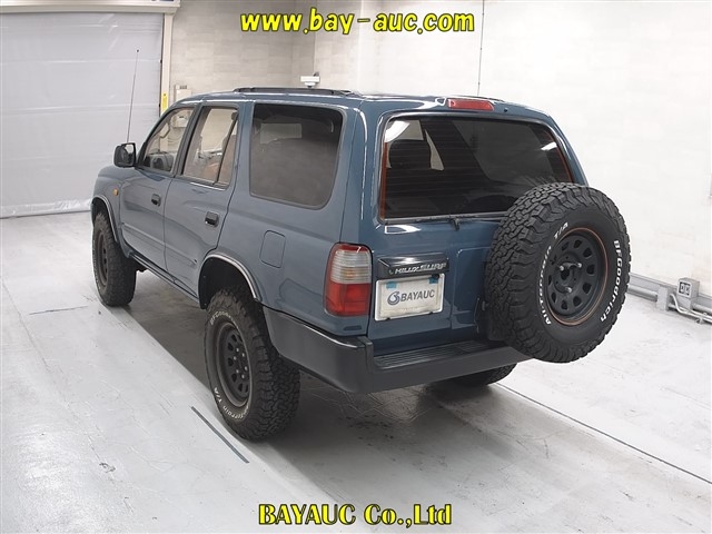 TOYOTA HILUX SURF