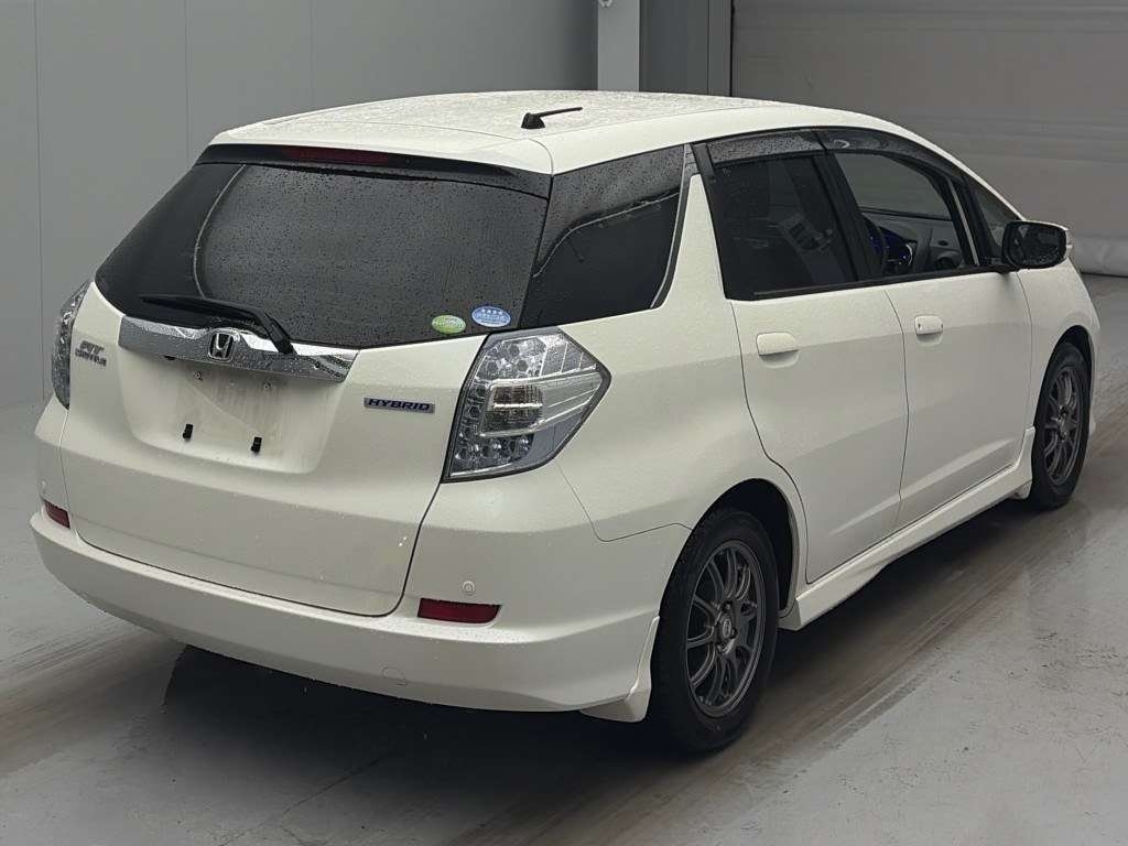 HONDA FIT SHUTTLE
