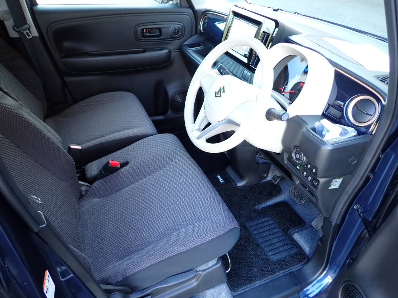 SUZUKI WAGON R SMILE