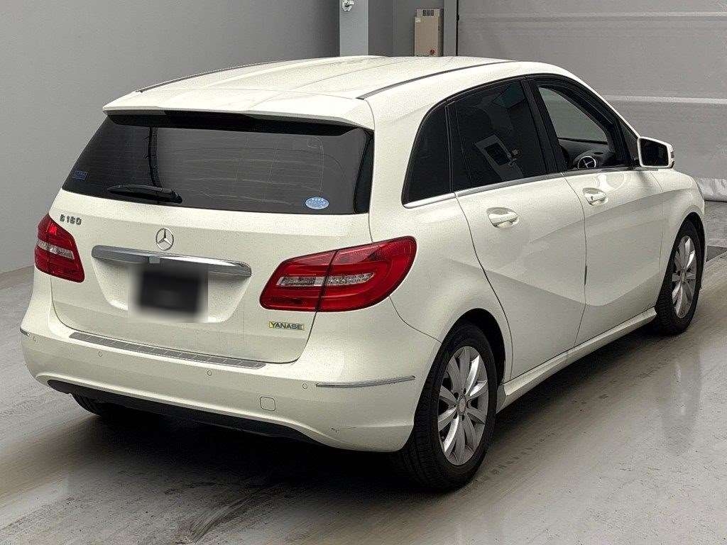 MERCEDES-BENZ B-CLASS
