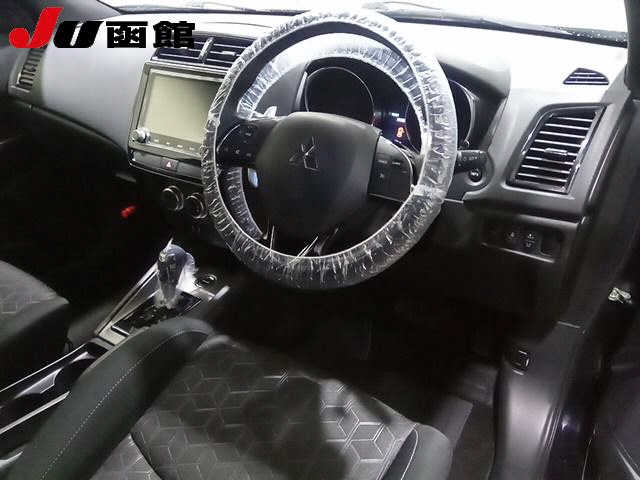 MITSUBISHI RVR