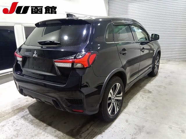 MITSUBISHI RVR
