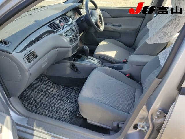 MITSUBISHI LANCER