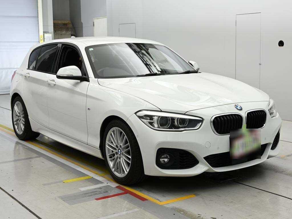 BMW 1-SERIES
