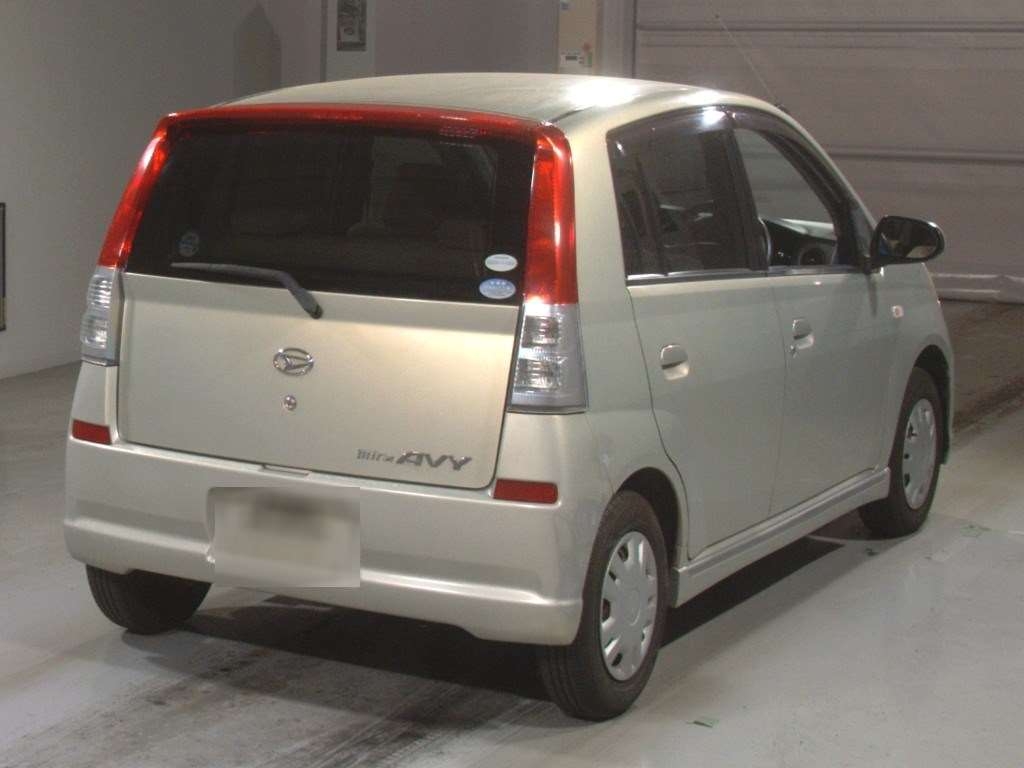 DAIHATSU MIRA AVY