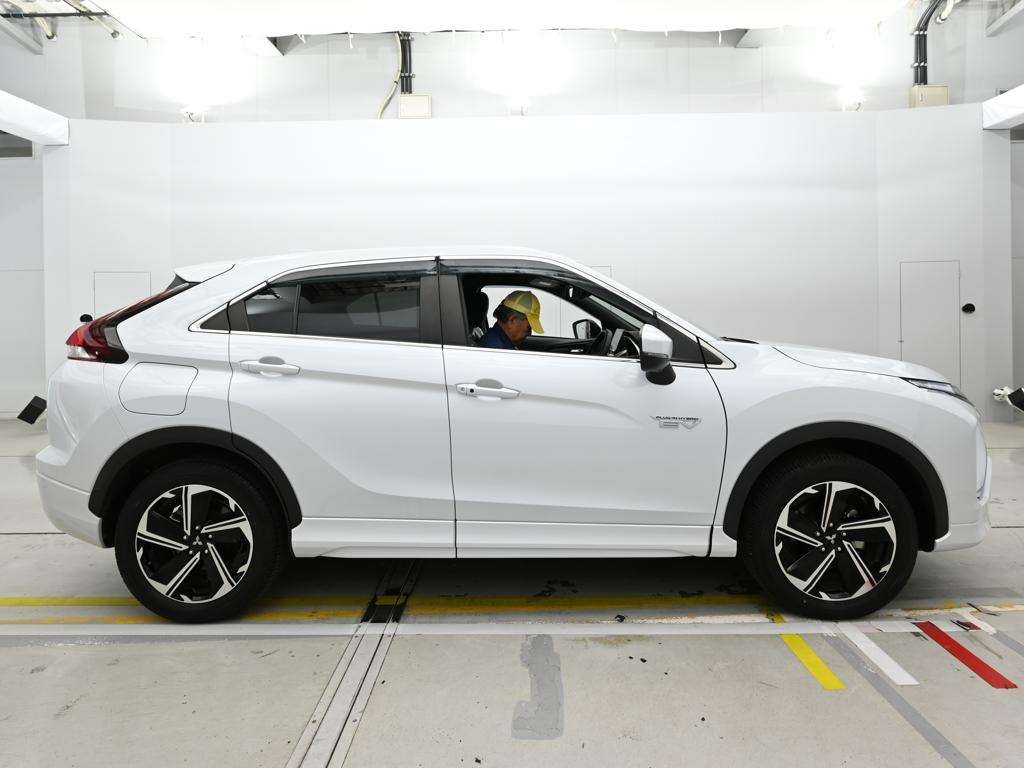 MITSUBISHI ECLIPSE CROSS