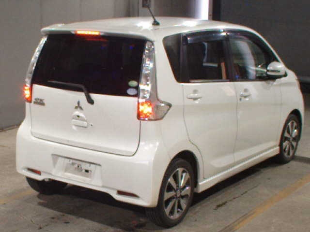 MITSUBISHI EK CUSTOM