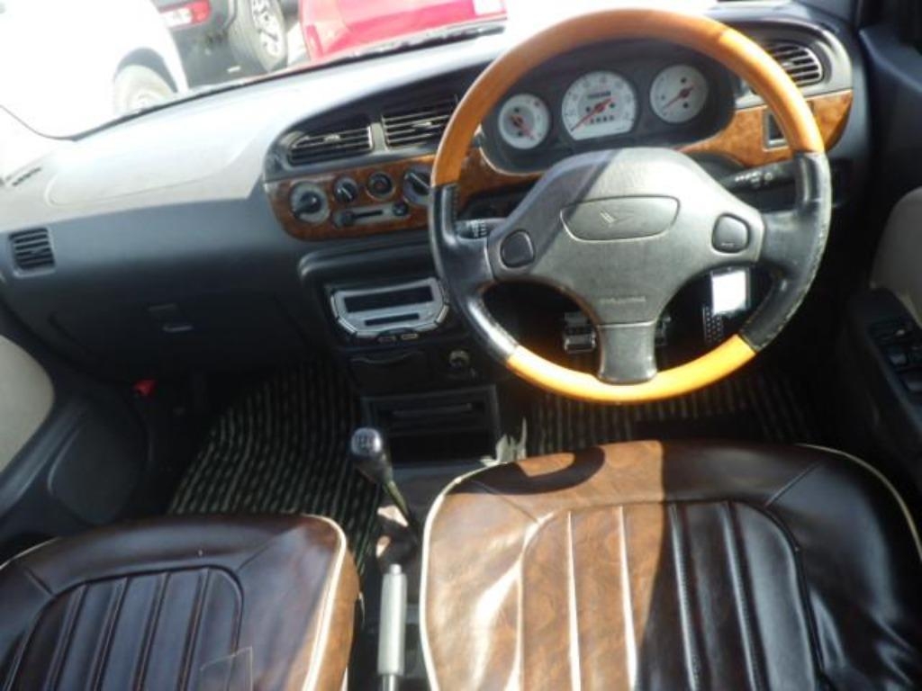 DAIHATSU MIRA GINO