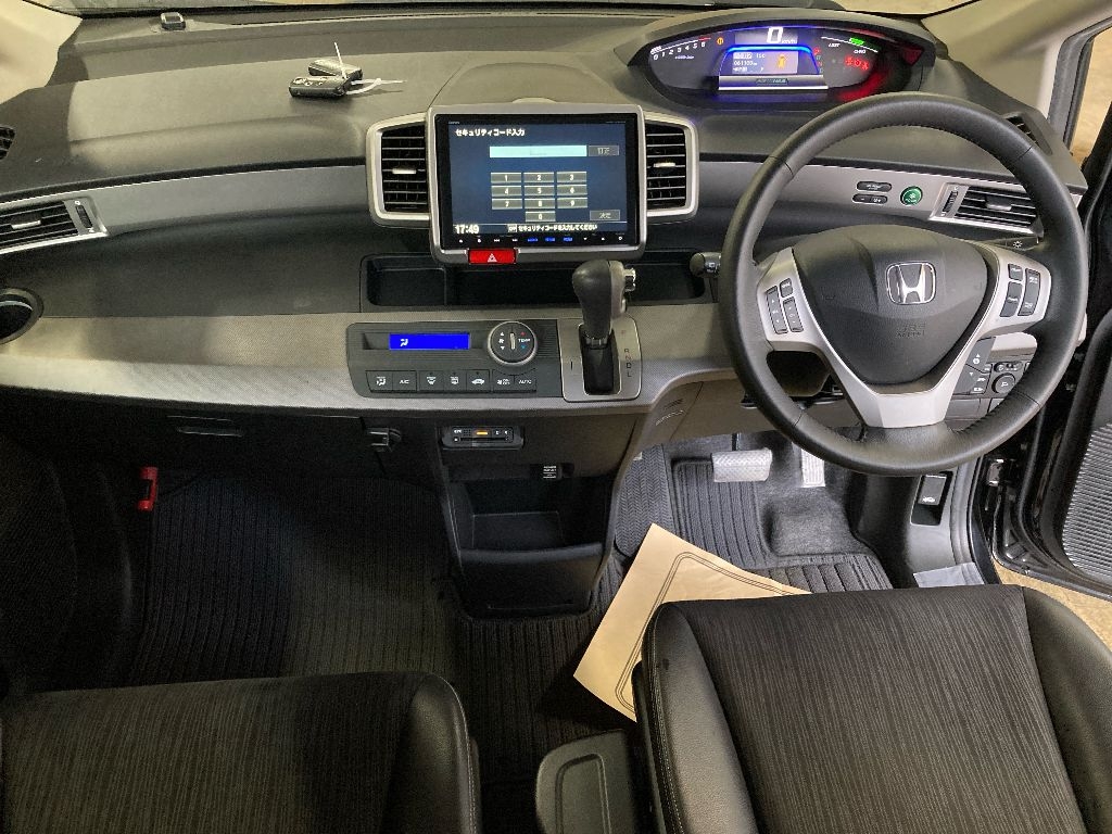 HONDA FREED