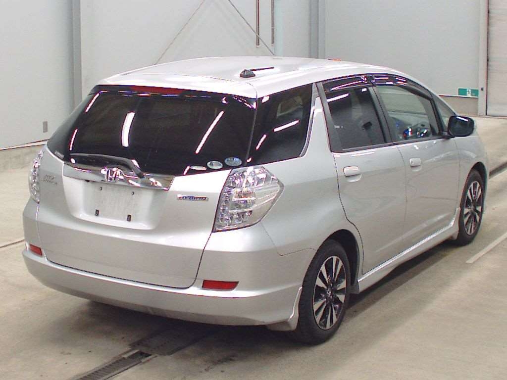 HONDA FIT SHUTTLE