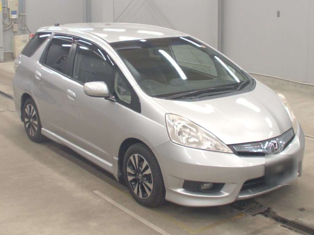 HONDA FIT SHUTTLE