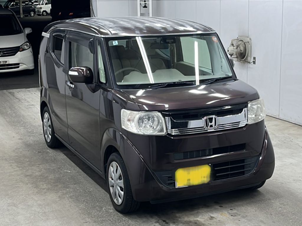 HONDA N-BOX SLASH