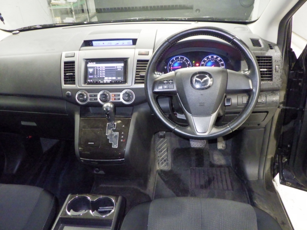 MAZDA MPV