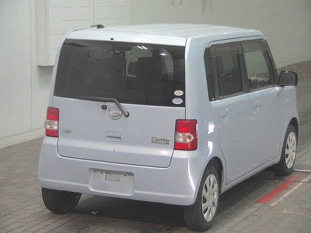 DAIHATSU MOVE CONTE