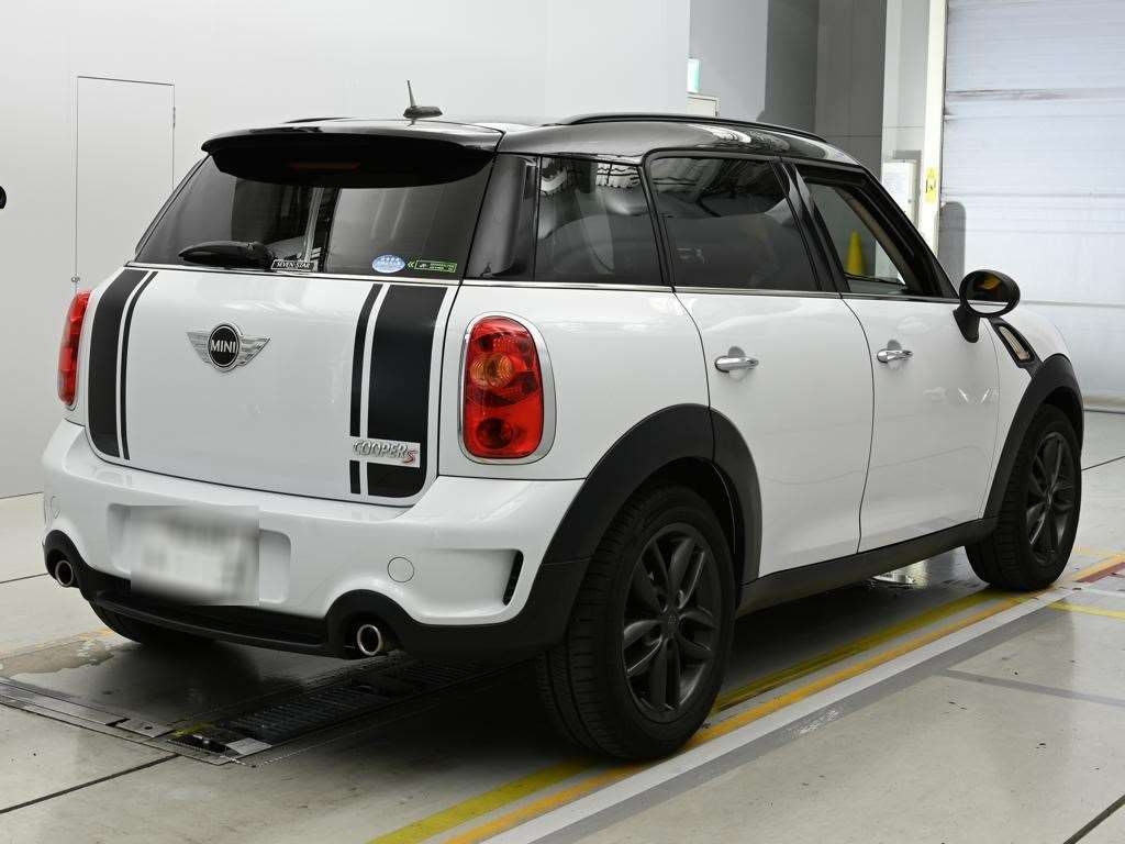 MINI CROSSOVER