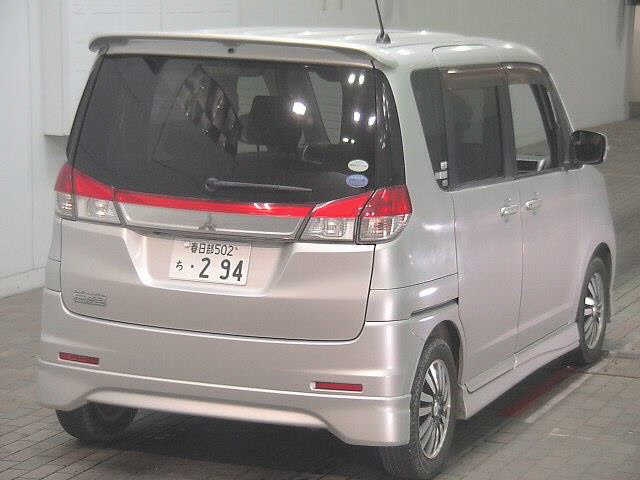MITSUBISHI DELICA D:2