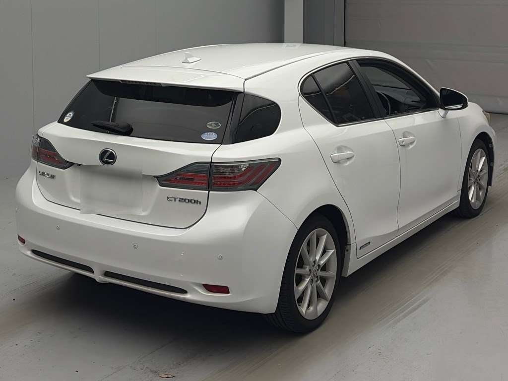 LEXUS CT200H