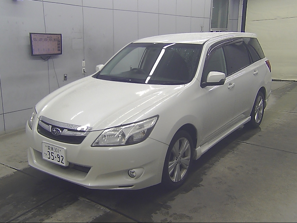 SUBARU EXIGA