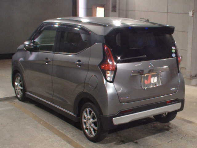 MITSUBISHI EK X