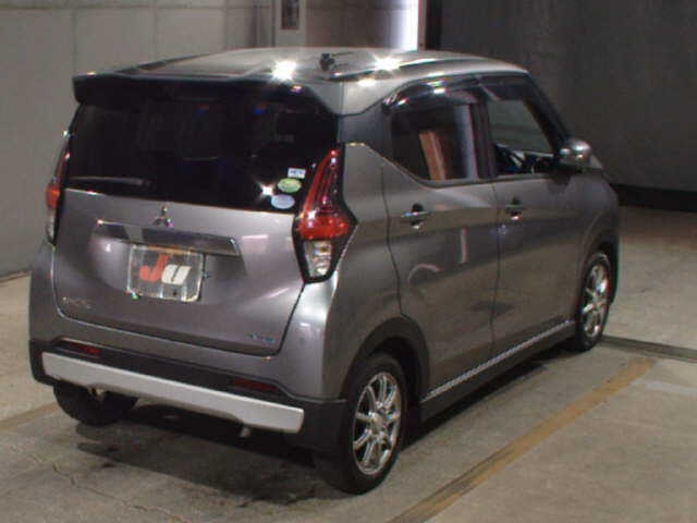 MITSUBISHI EK X