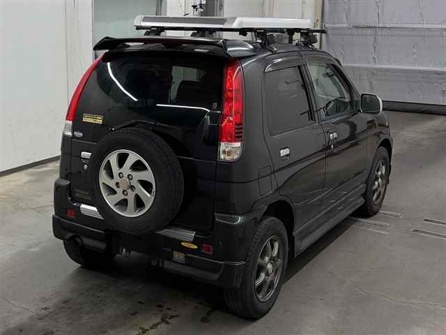 DAIHATSU TERIOS KID