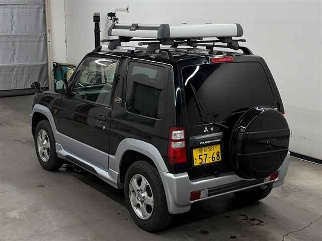 MITSUBISHI PAJERO MINI