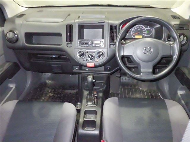 MAZDA FAMILIA
