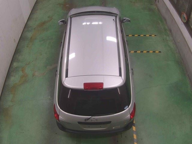 MAZDA FAMILIA