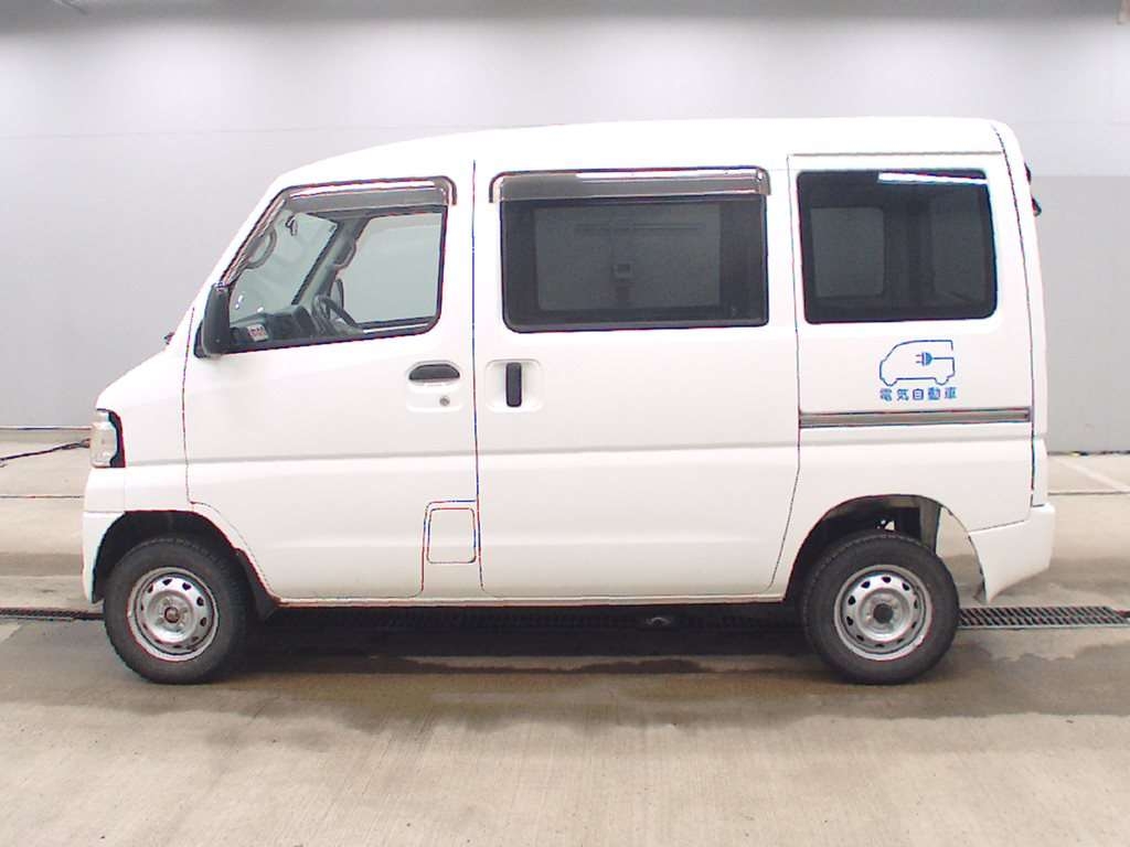 MITSUBISHI MINICAB MIEV