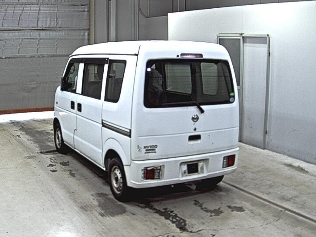NISSAN NV100 CLIPPER