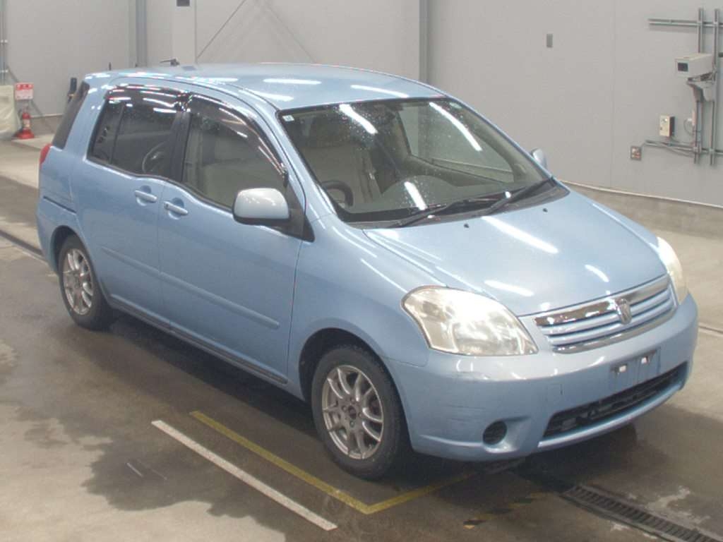 TOYOTA RAUM