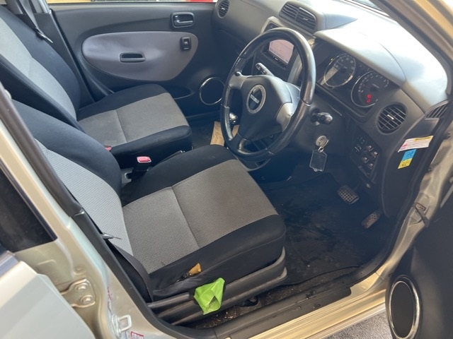 DAIHATSU MIRA AVY