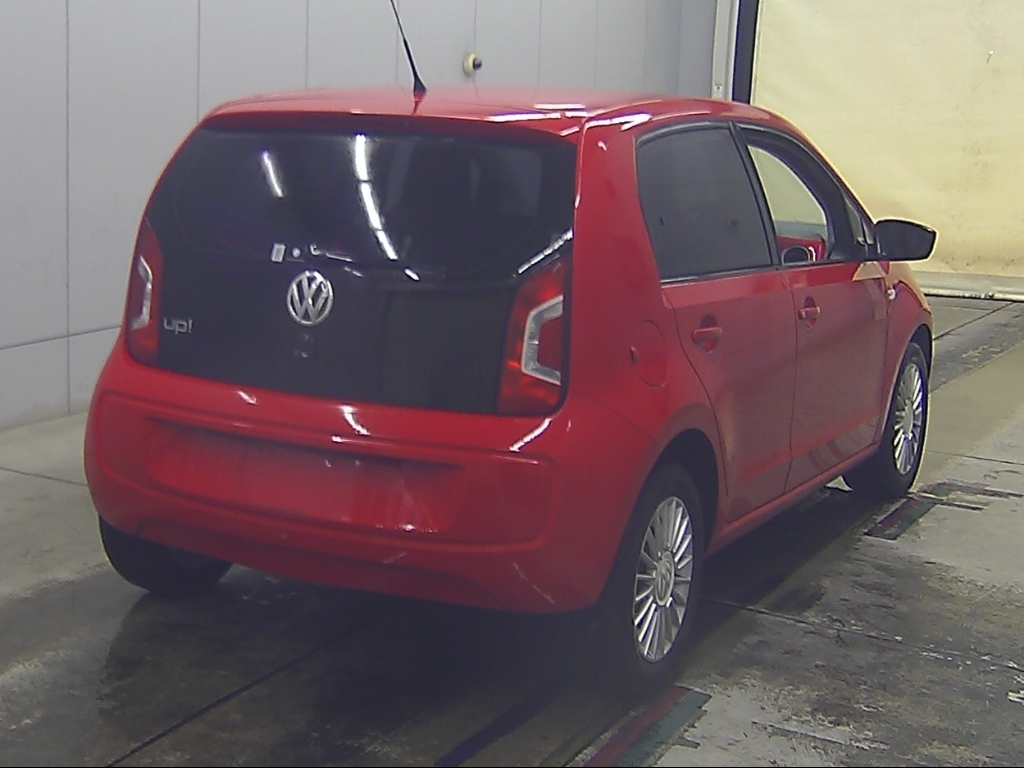 VOLKSWAGEN UP!