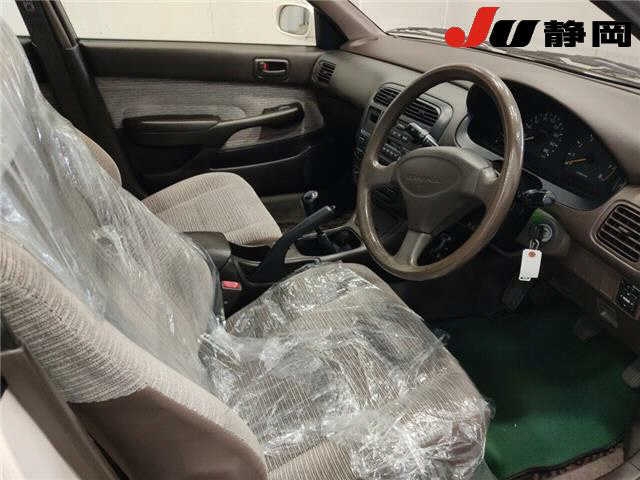 TOYOTA CARINA